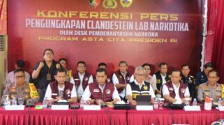 Bareskrim Polri mengungkap jaringan produksi narkoba di sebuah vila di Jimbaran, Bali dengan barang bukti mencapai nilai Rp1,5 triliun/ dok. Humas Polri.