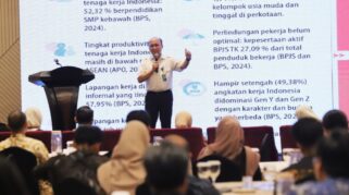Sekjen Kemnaker Anwar Sanusi dalam acara Karier.mu Partners Gathering yang digelar di Jakarta, Rabu (11/12/2024)/Foto : Humas Kemnaker