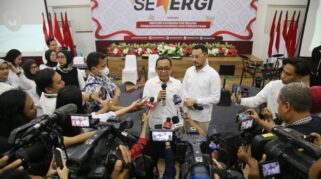Menko PMK Pratikno pada kegiatan Senin Bersinergi (SENERGI) dengan tema “Inklusivitas tanpa Batas: Membudayakan Ruang-Ruang Ekspresi secara Berkelanjutan bagi Penyandang Disabilitas” untuk memperingati Hari Disabilitas Sedunia 2024/Foto: Kemenko PMK