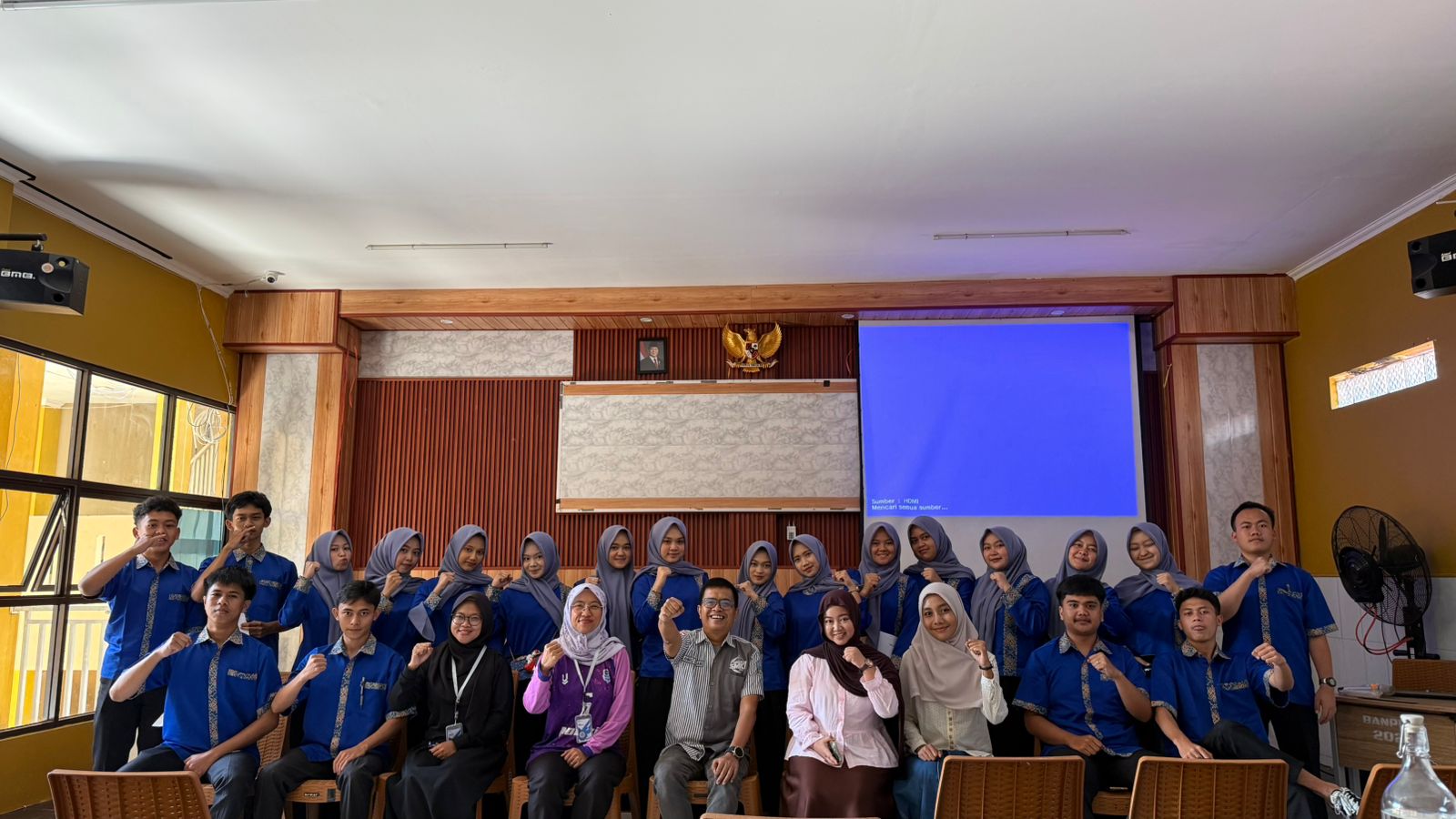 Siswa SMKN 1 Cipanas Bersiap Menghadapi Asking Era
