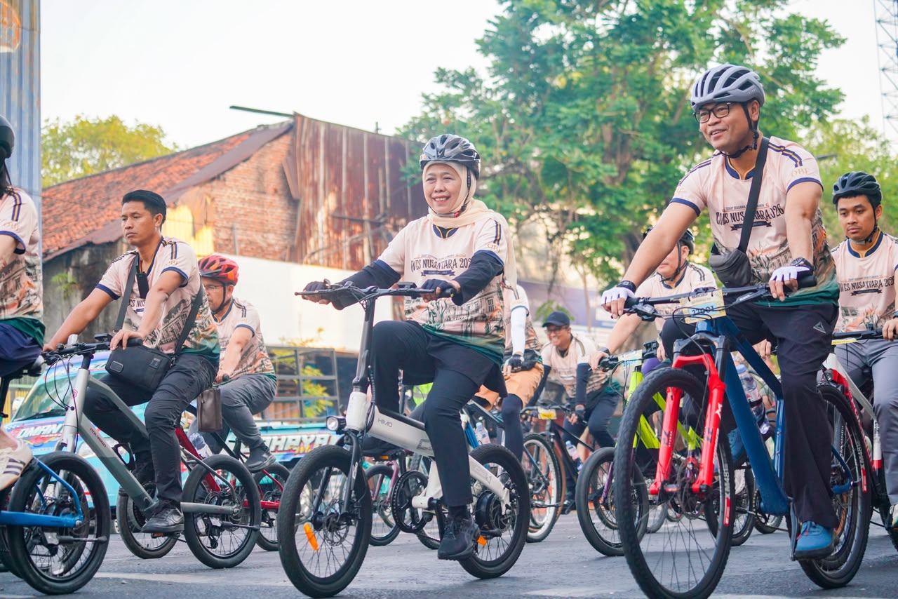 Haornas 2026, Khofifah Dorong Masyarakat Jatim Konsisten Berolahraga untuk Hidup Sehat