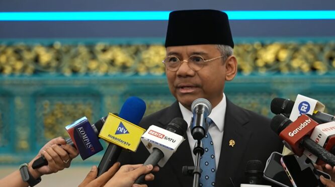 Menteri Keuangan Suahasil Nazara berikan keterangan pers di Istana Negara