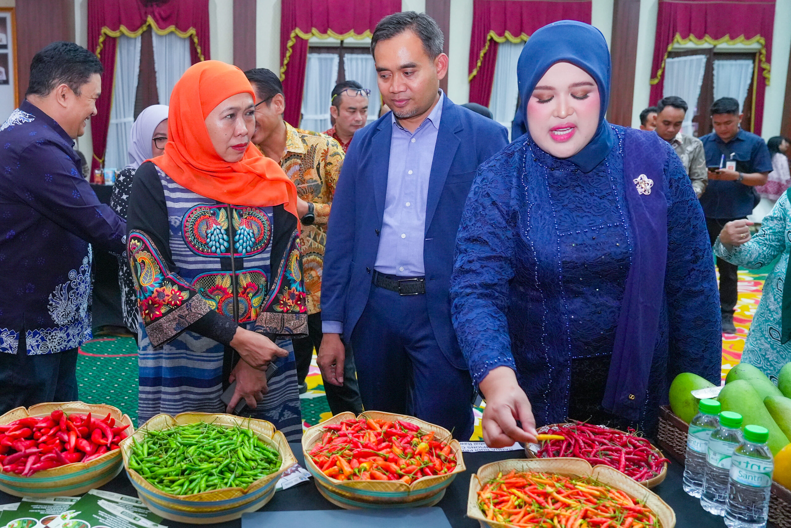 Khofifah Gelar Business Matching dengan Jepang, Dorong Produk UKM Jatim Tembus Pasar Global