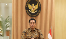 Wakil Menteri Kesehatan Dante Saksono Harbuwono dalam kegiatan terkait kesehatan lansia